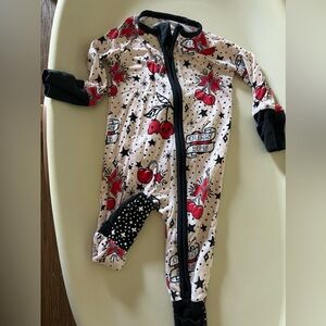 Little legends zipper sleeper